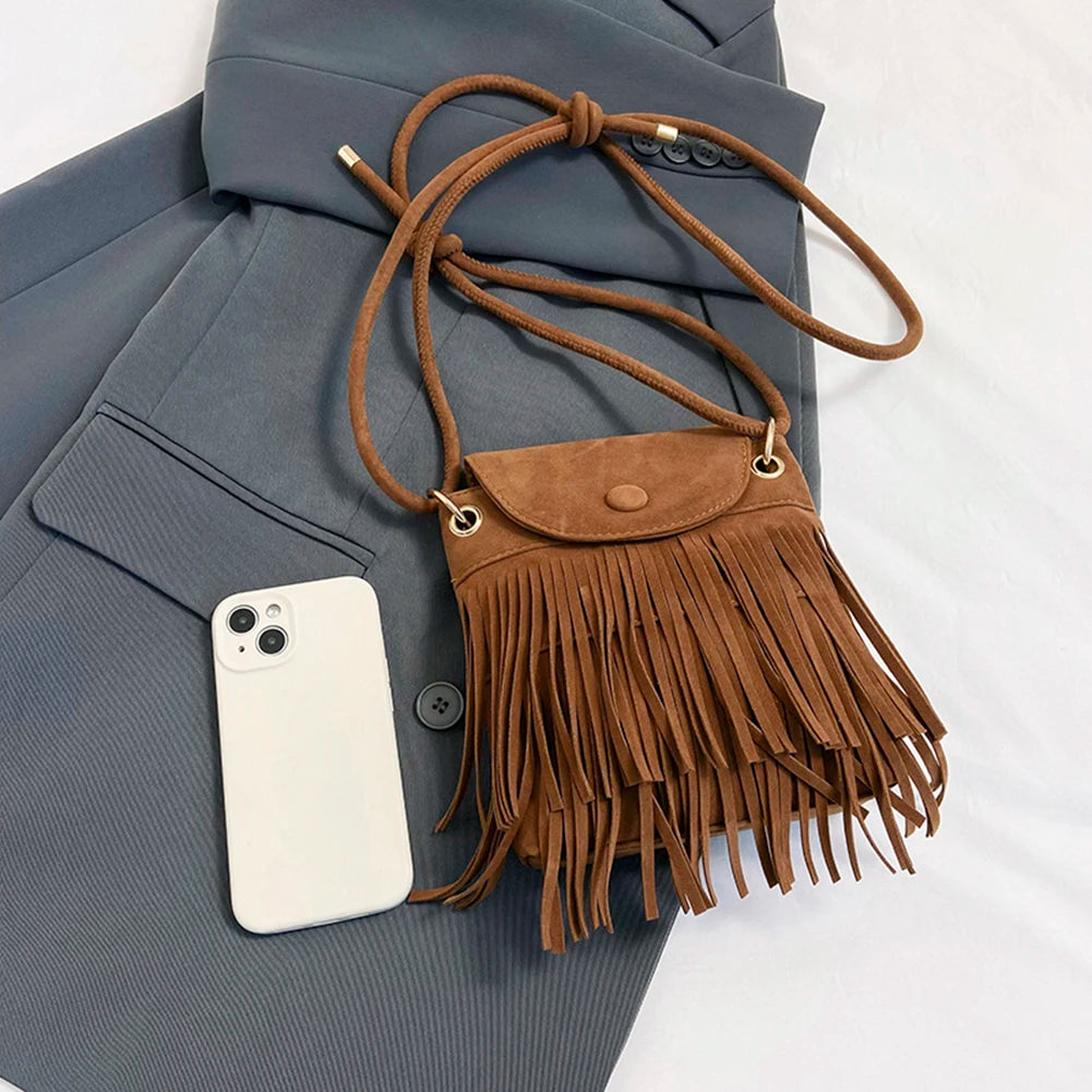 Fransen-Design Damen Sling Bag – Quaste Crossbody Schultertasche, Einfarbige Messenger Bag, Vielseitig für Herbst und Winter