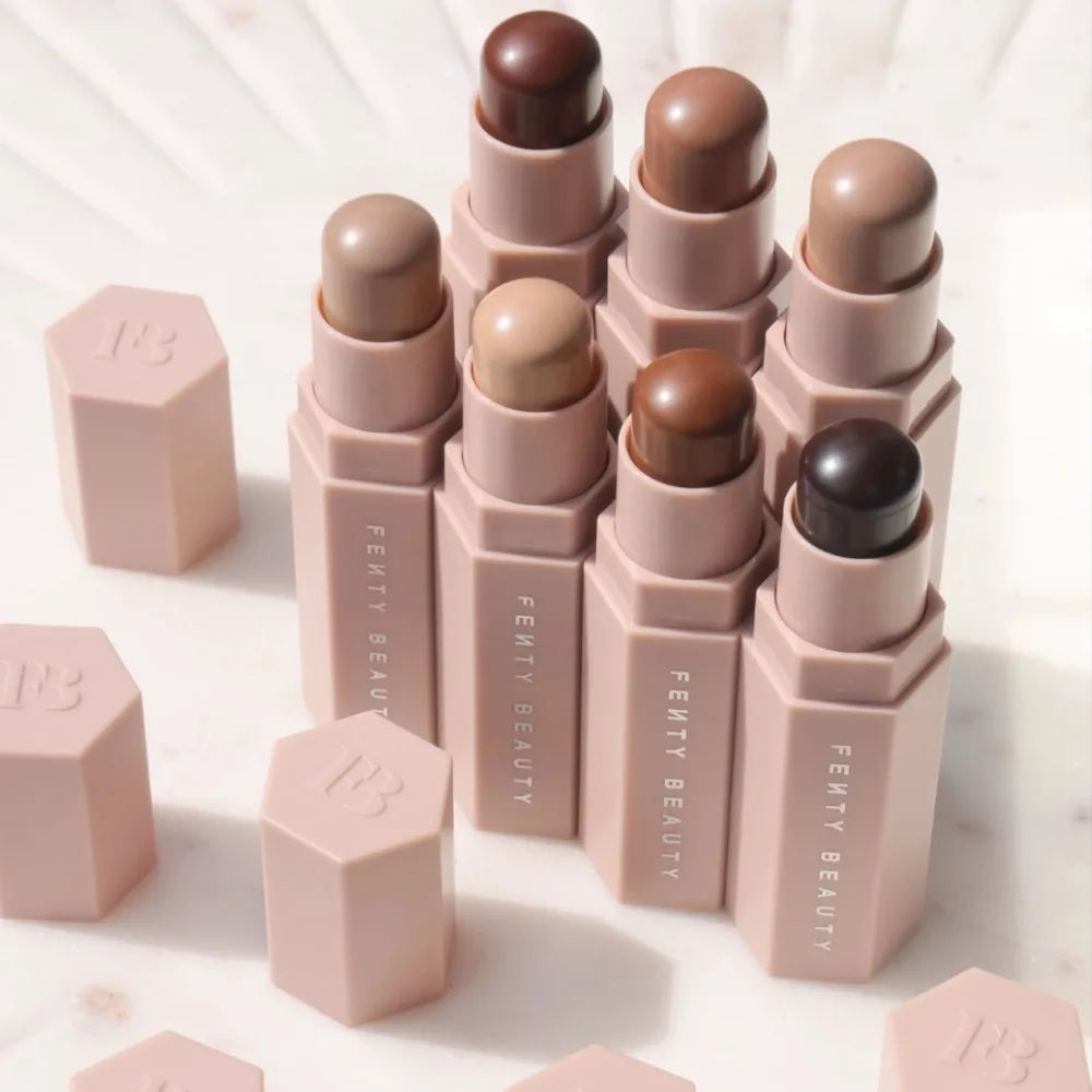 Soft Matte Contour Stick – Konturier- und Highlight-Stick für ein Mattes, Skulpturiertes Aussehen den Ganzen Tag