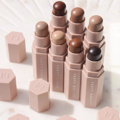 Soft Matte Contour Stick – Konturier- und Highlight-Stick für ein Mattes, Skulpturiertes Aussehen den Ganzen Tag