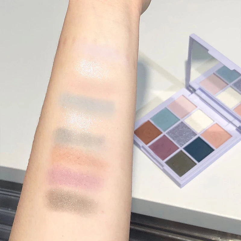 Perlmutt Highlighter & Schimmernde Lidschattenpalette – Langanhaltende, Schweiß- und Wasserfeste Farbintensität
