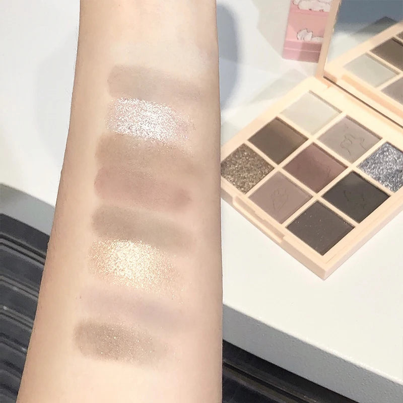 Perlmutt Highlighter & Schimmernde Lidschattenpalette – Langanhaltende, Schweiß- und Wasserfeste Farbintensität