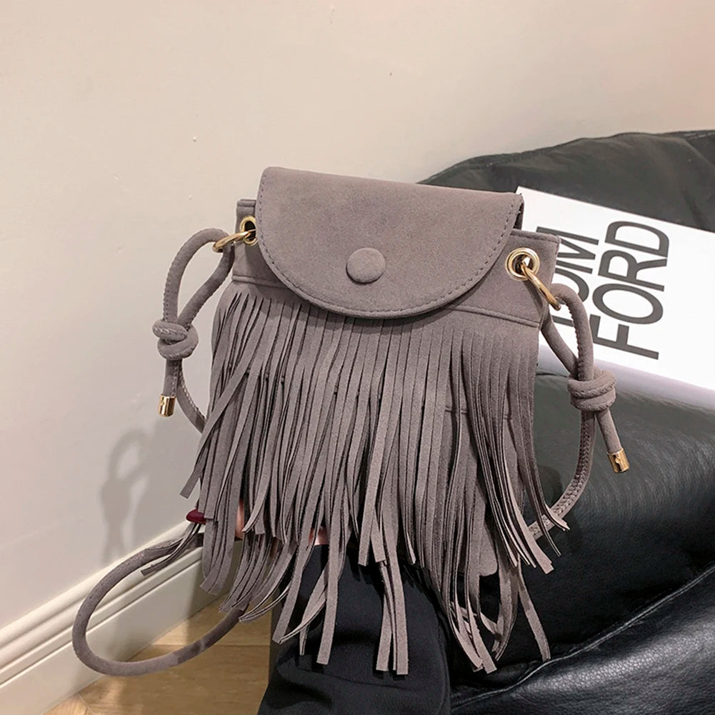 Fransen-Design Damen Sling Bag – Quaste Crossbody Schultertasche, Einfarbige Messenger Bag, Vielseitig für Herbst und Winter