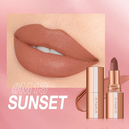 Matt Lippenstift – Langanhaltend, Wasserfest, Wischfest, Klassisch, Hochpigmentiert, Samtiges Finish, Lippen-Make-up