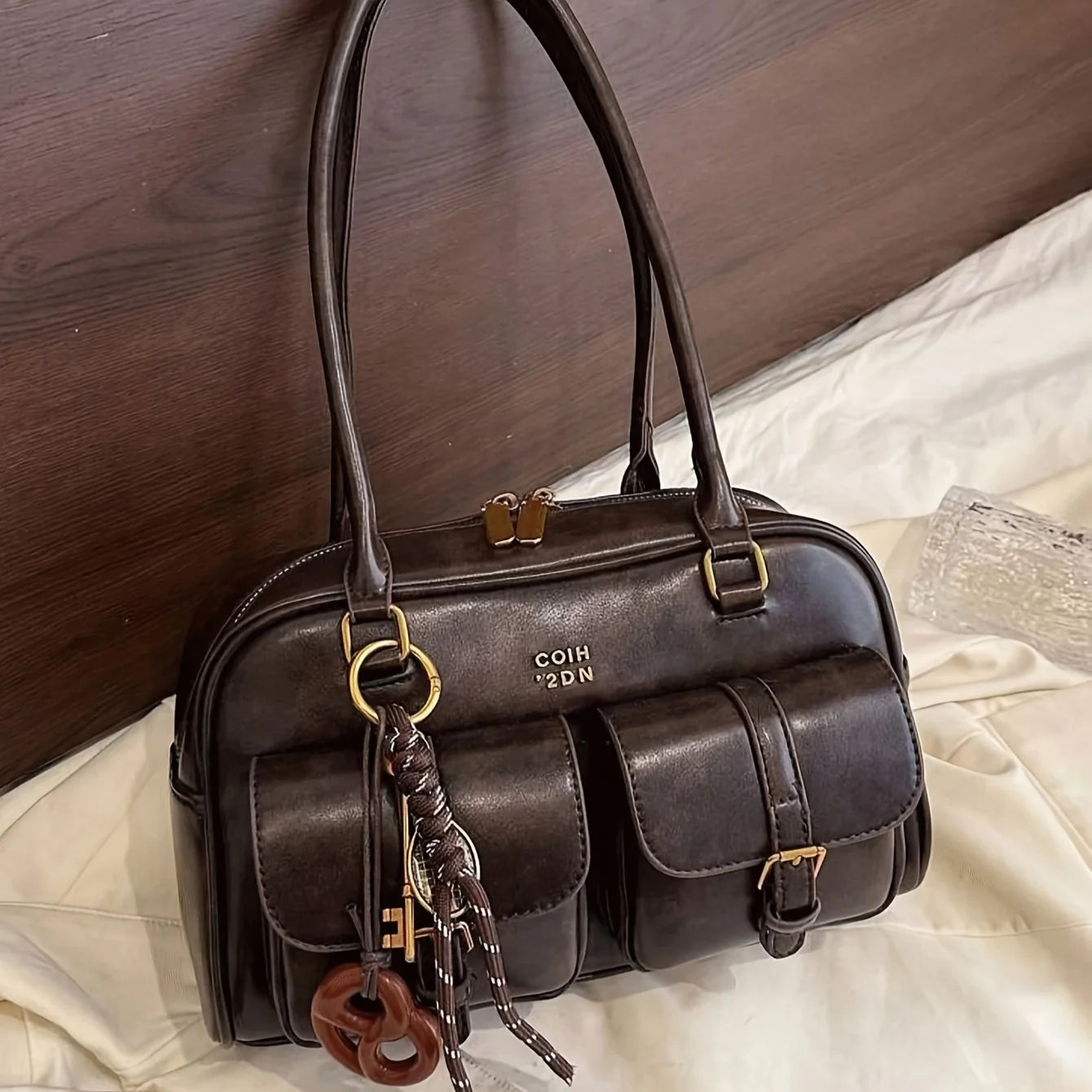Damen Schultertasche in Kaffee-Braun mit mehreren Taschen – Stylische Vielseitige Letter-Crossbody-Tasche für Reisen, Arbeit, Shopping und Dates