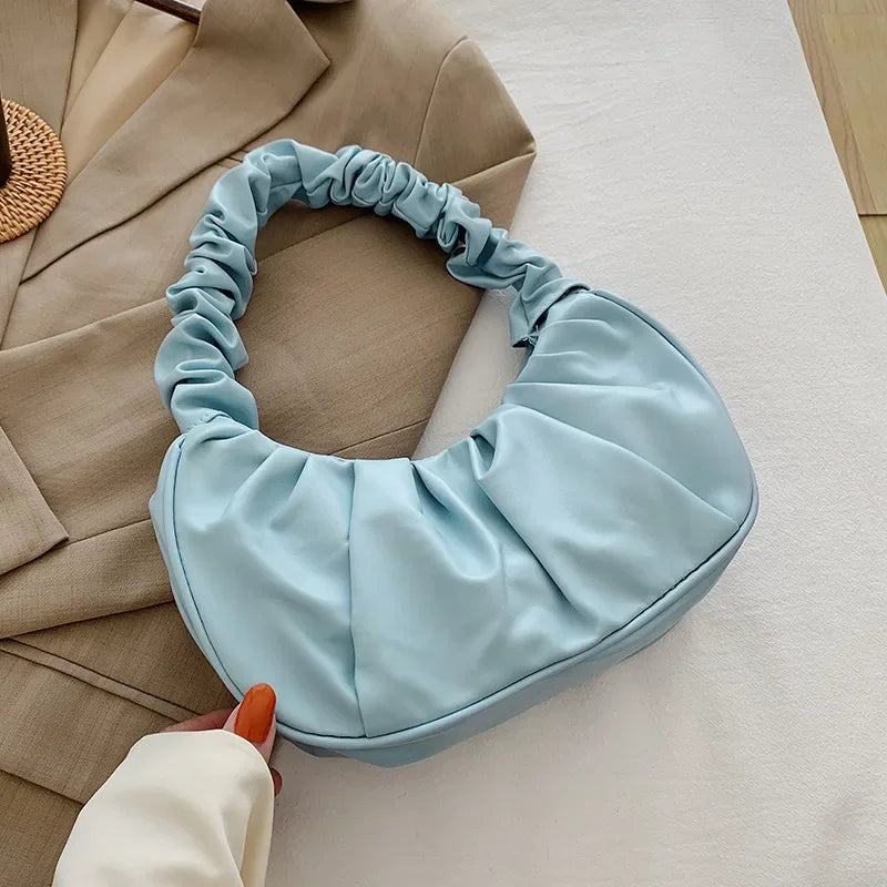 Kleine Damen Handtasche mit gerafftem Griff