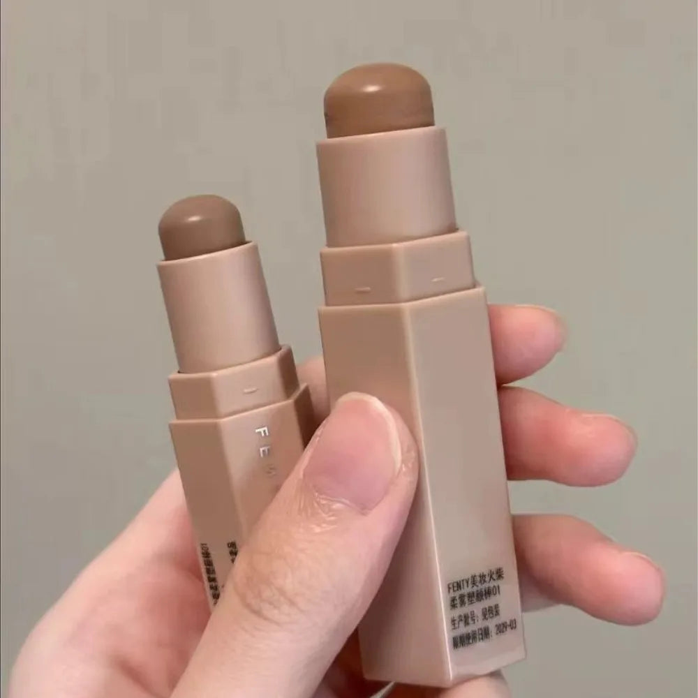 Soft Matte Contour Stick – Konturier- und Highlight-Stick für ein Mattes, Skulpturiertes Aussehen den Ganzen Tag
