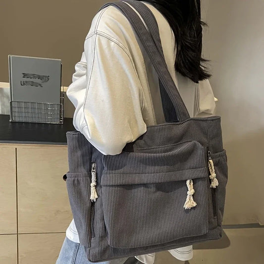 Cord-Schultertasche für Damen