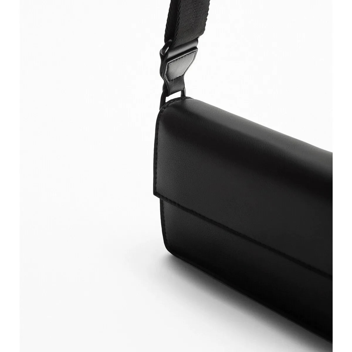 Herren-Schultertasche – Lässige Herren-Crossbody-Tasche, Vielseitige Flip-Cover-Postbotentasche, Kleine quadratische Crossbody-Tasche für Männer