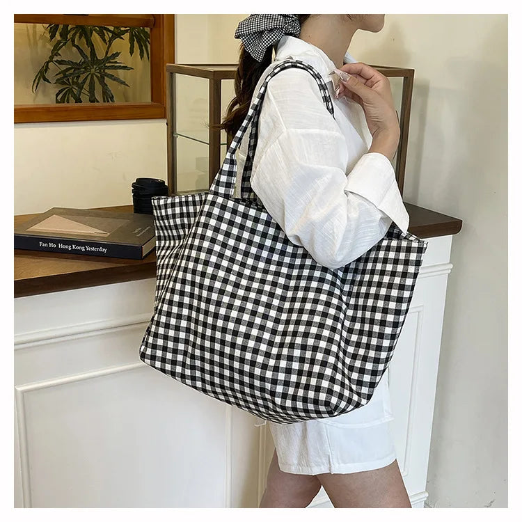 Große karierte Canvas-Umhängetasche für Damen – Schlichte Shopping- und Pendlertasche für Studentinnen, Reisetasche mit großem Fassungsvermögen