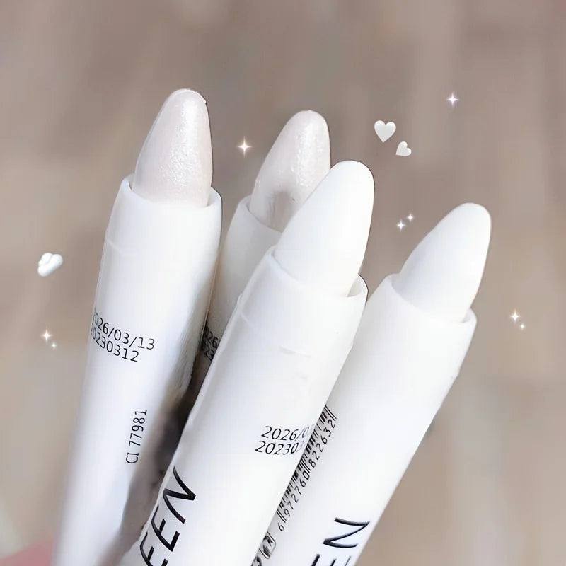 1 Stück Glitzer-Highlighter-Stift, perlmutt-matt in Weiß und Silber, zum Aufhellen. Langanhaltender, glänzender Lidschatten-Stick für strahlendes Augen- und Gesichtsmake-up.