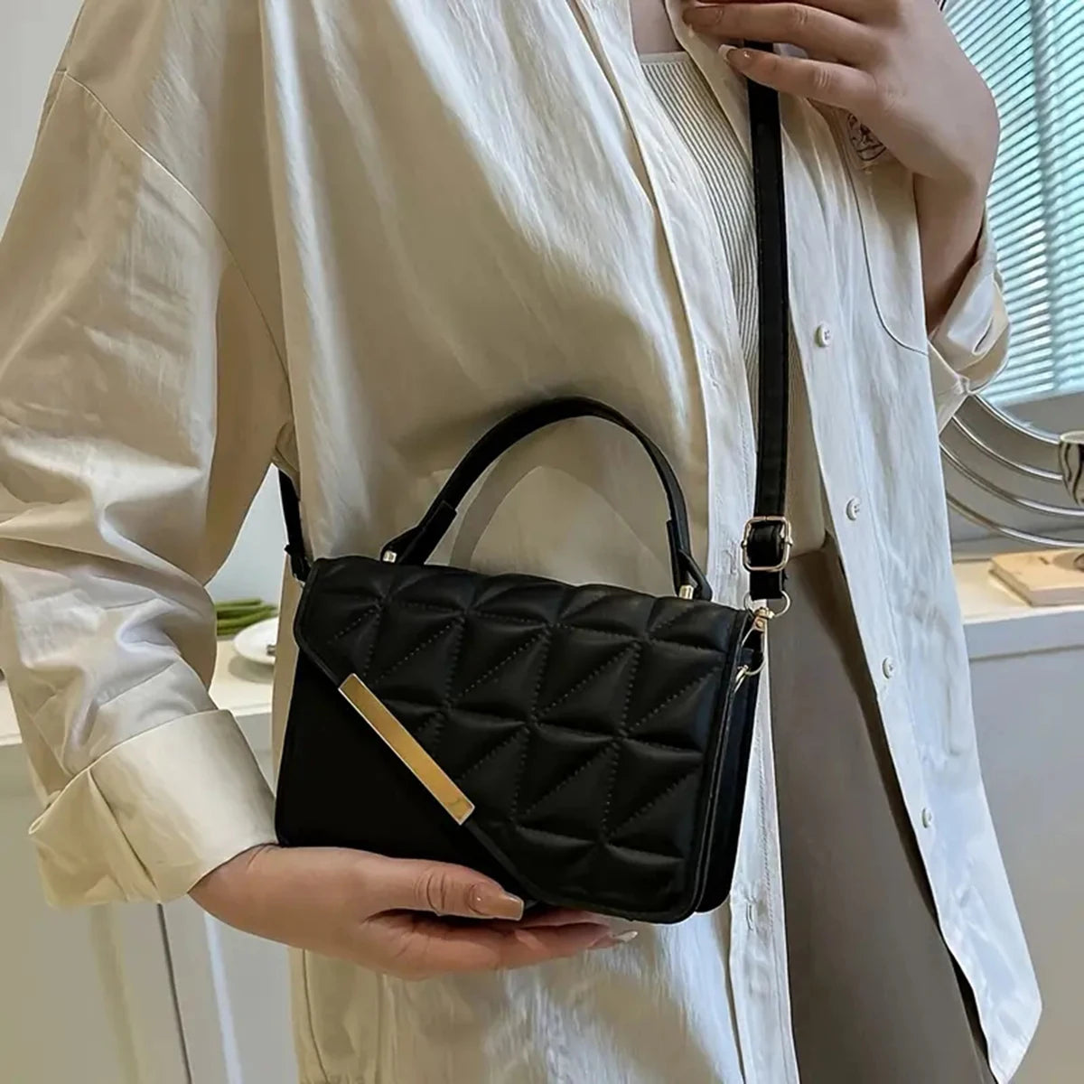 Damen Schultertasche aus PU