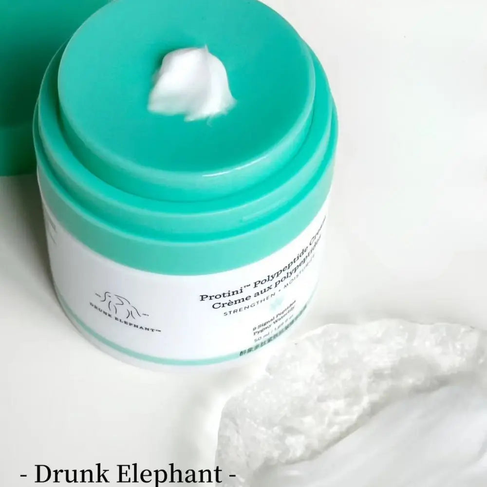 Lala Retro Whipped Polypeptide Gesichtscreme – 50 ml Feuchtigkeitsspendend, straffend und reparierend – stärkt die Hautbarriere für ein gesundes, geschmeidiges Hautbild.